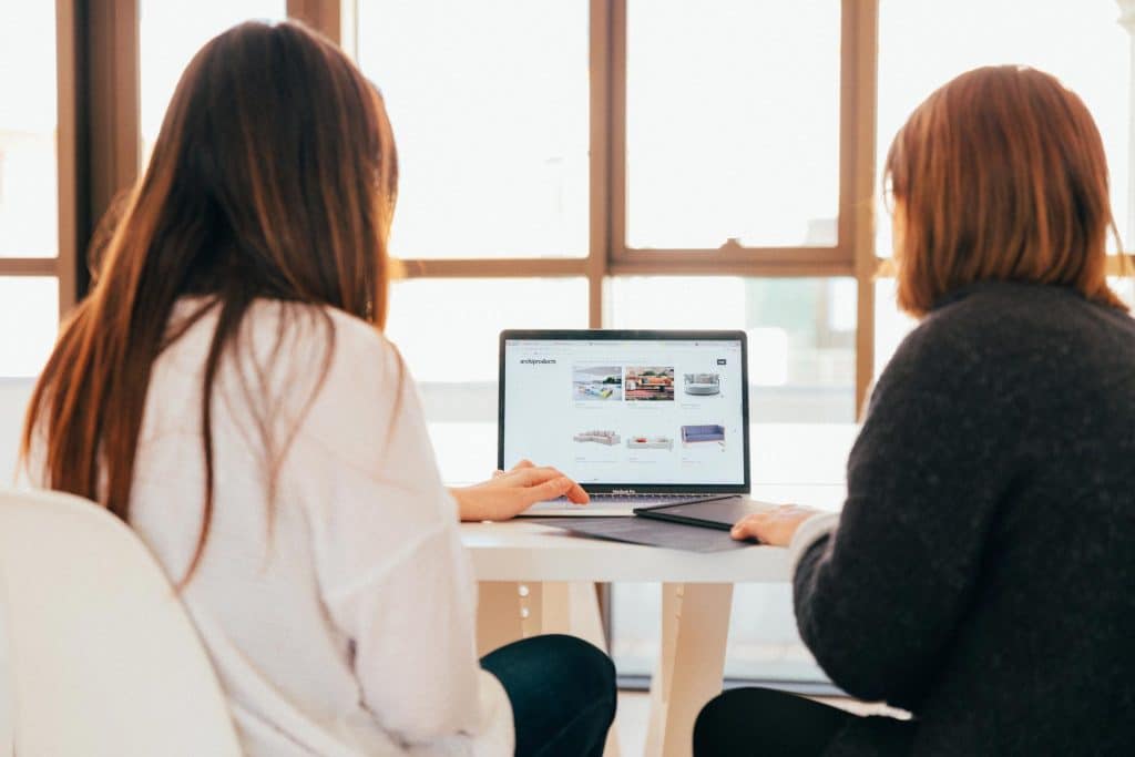 How can headless commerce empower omnnichannel experience?