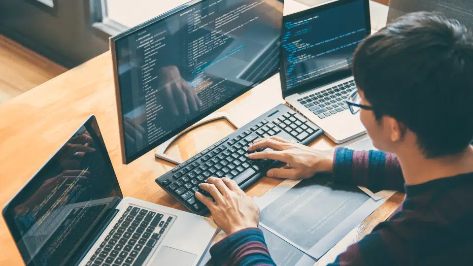 7 Key Roles In Every Dedicated Software Development Team