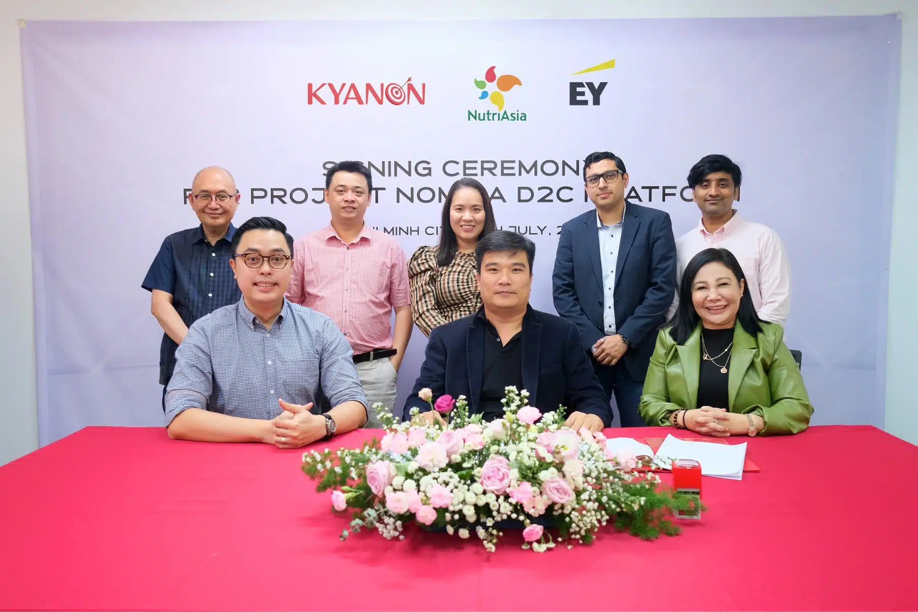 signing ceremony between kyanon digital nutriasia and ey parthenon